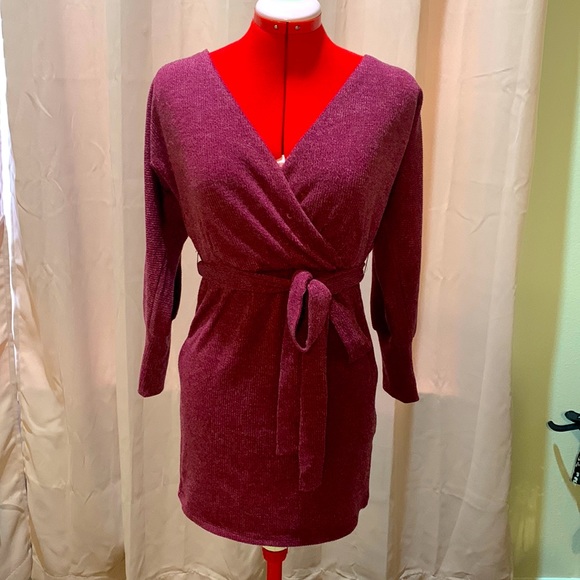 Francesca's Dresses & Skirts - Sweater mini dress sz S, wrap front, tie back. NWT